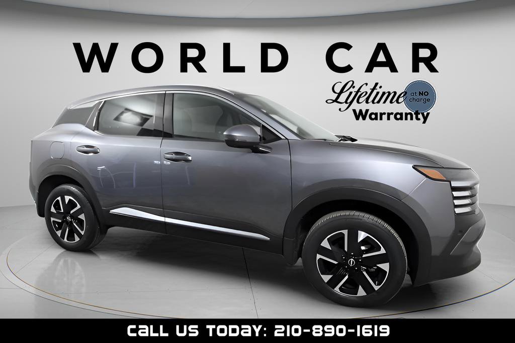Used 2025 Nissan Kicks SR image 10