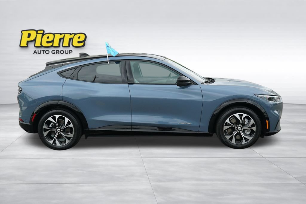 Certified 2023 Ford Mustang Mach-E Premium AWD/4WD image 3