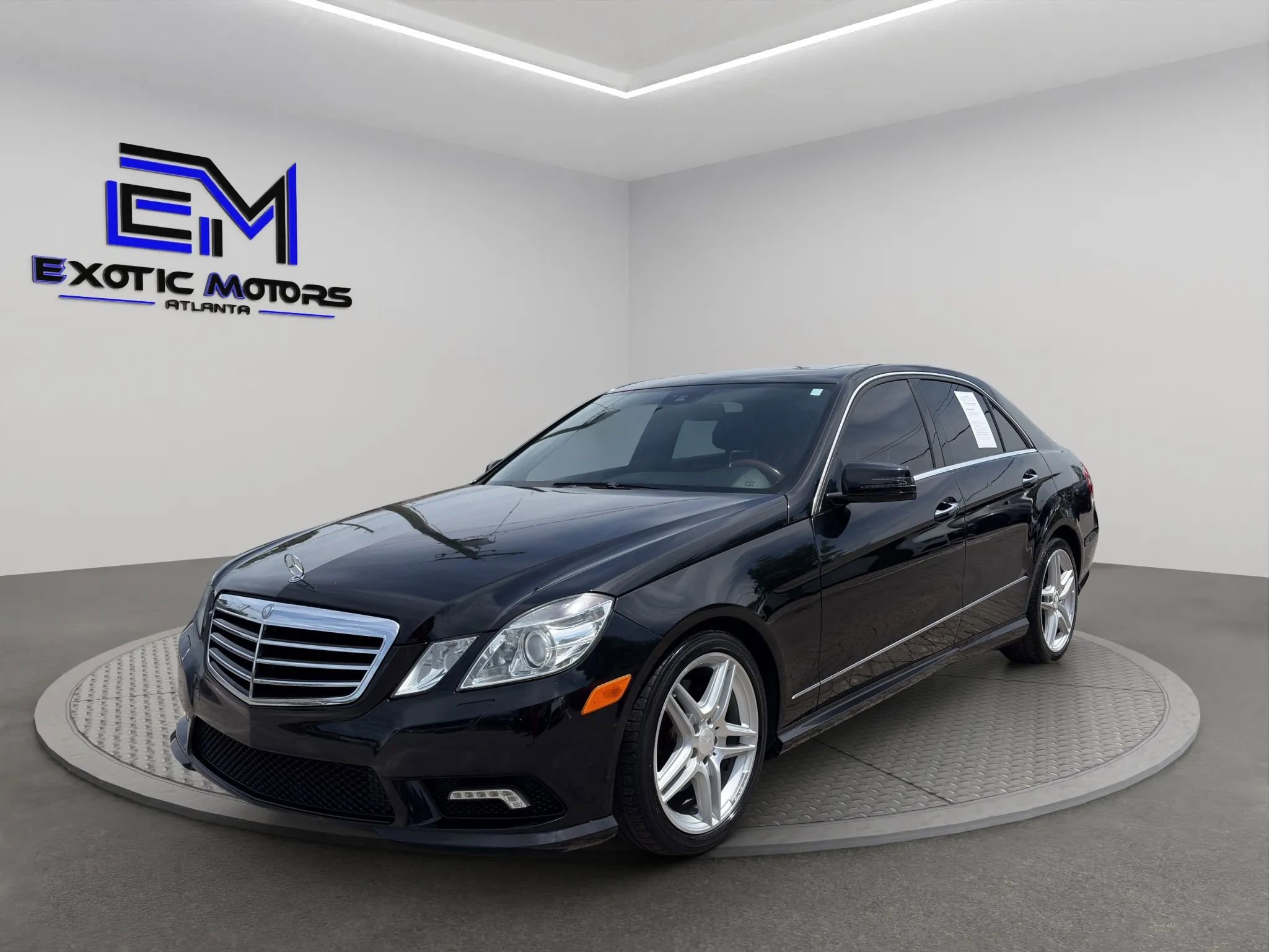 Used 2011 Mercedes-Benz E 350 Sedan image 1