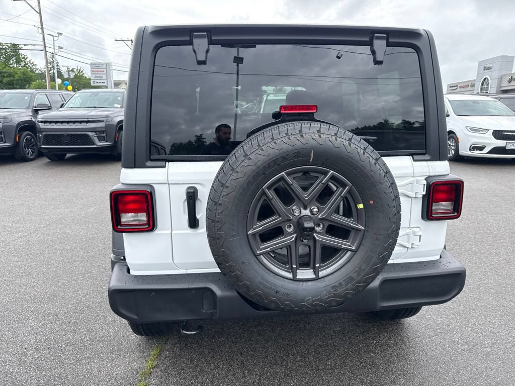 New 2026 Jeep Wrangler Unlimited Sport AWD/4WD image 4