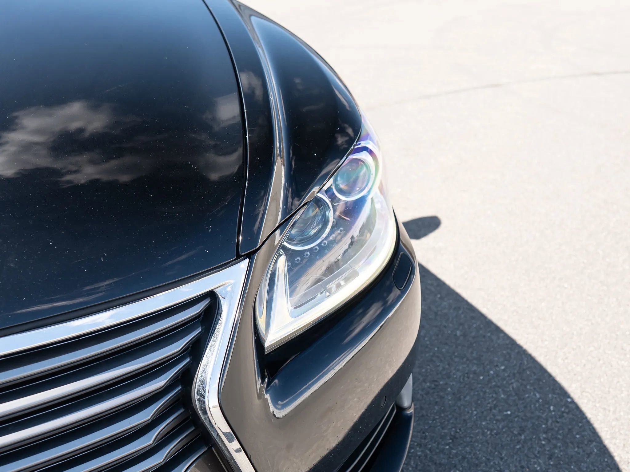 Used 2016 Lexus LS 460 AWD w/ Comfort Package image 10