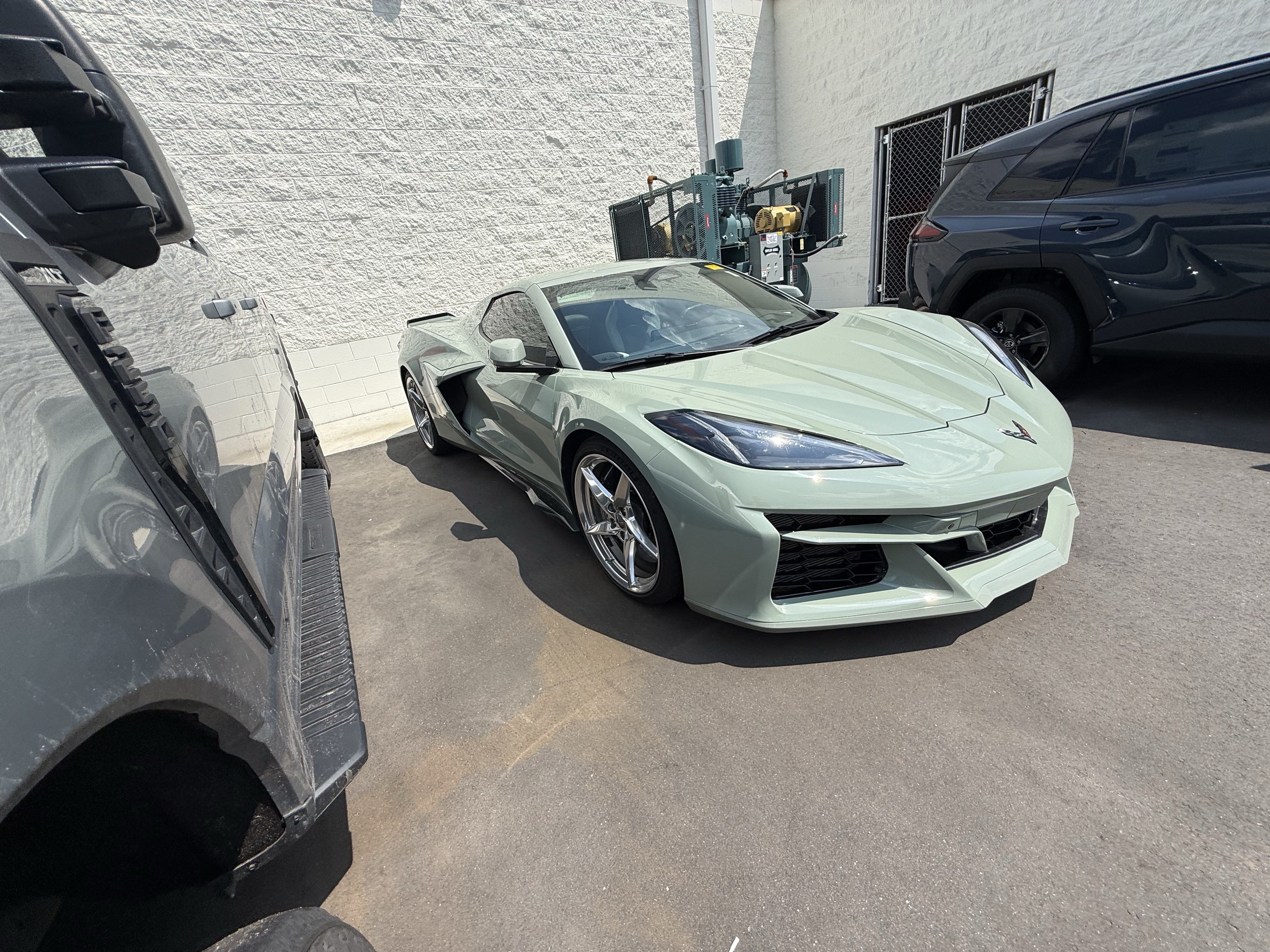 Used 2024 Chevrolet Corvette E-Ray w/ ZER Performance Package AWD/4WD image 5