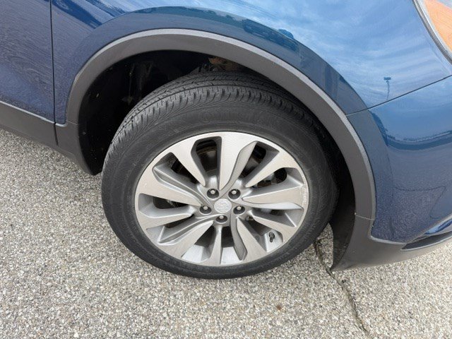Used 2019 Buick Encore Preferred w/ Safety Package FWD image 37