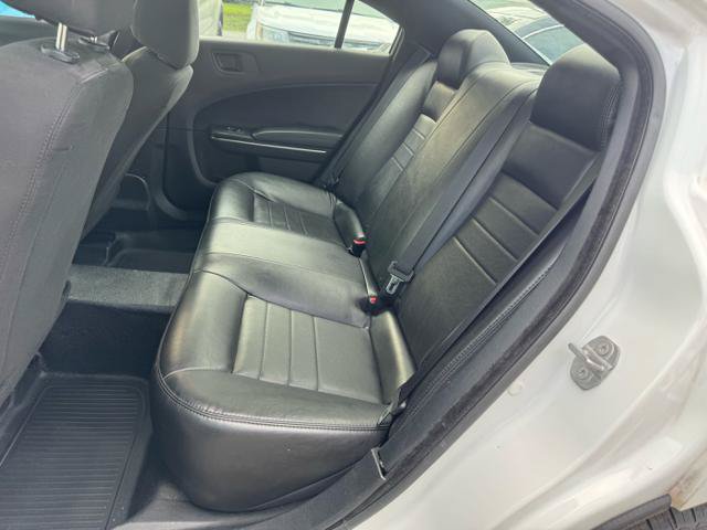 Used 2019 Dodge Charger Police w/ Street Appearance Group RWD image 9