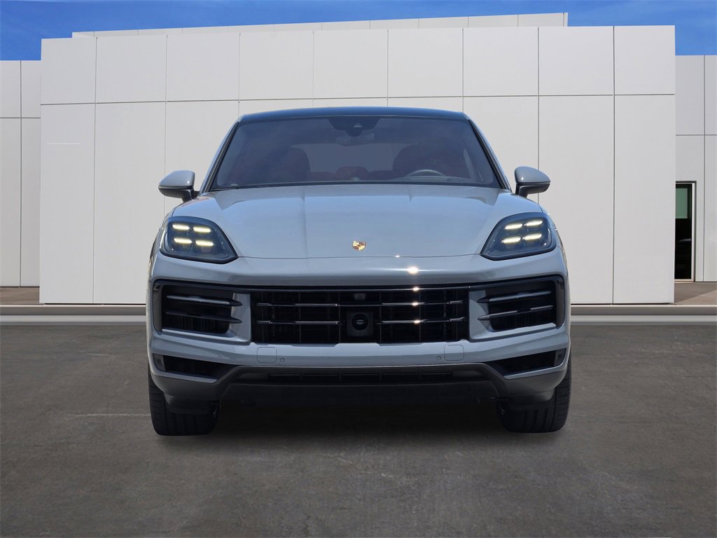 Used 2025 Porsche Cayenne S image 10