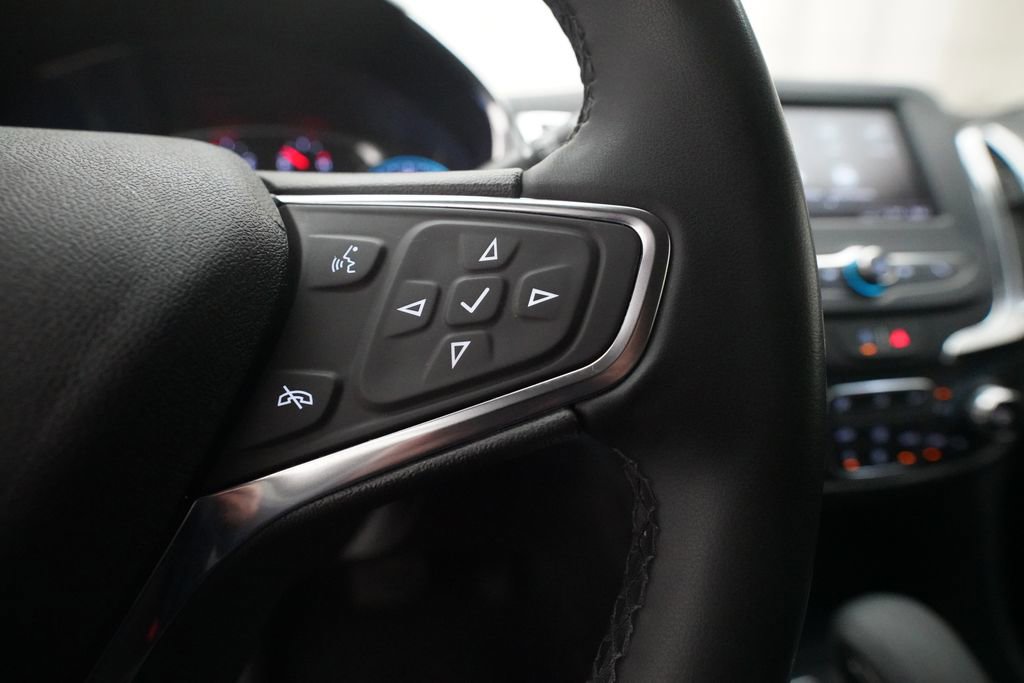 Used 2024 Chevrolet Equinox LT image 19