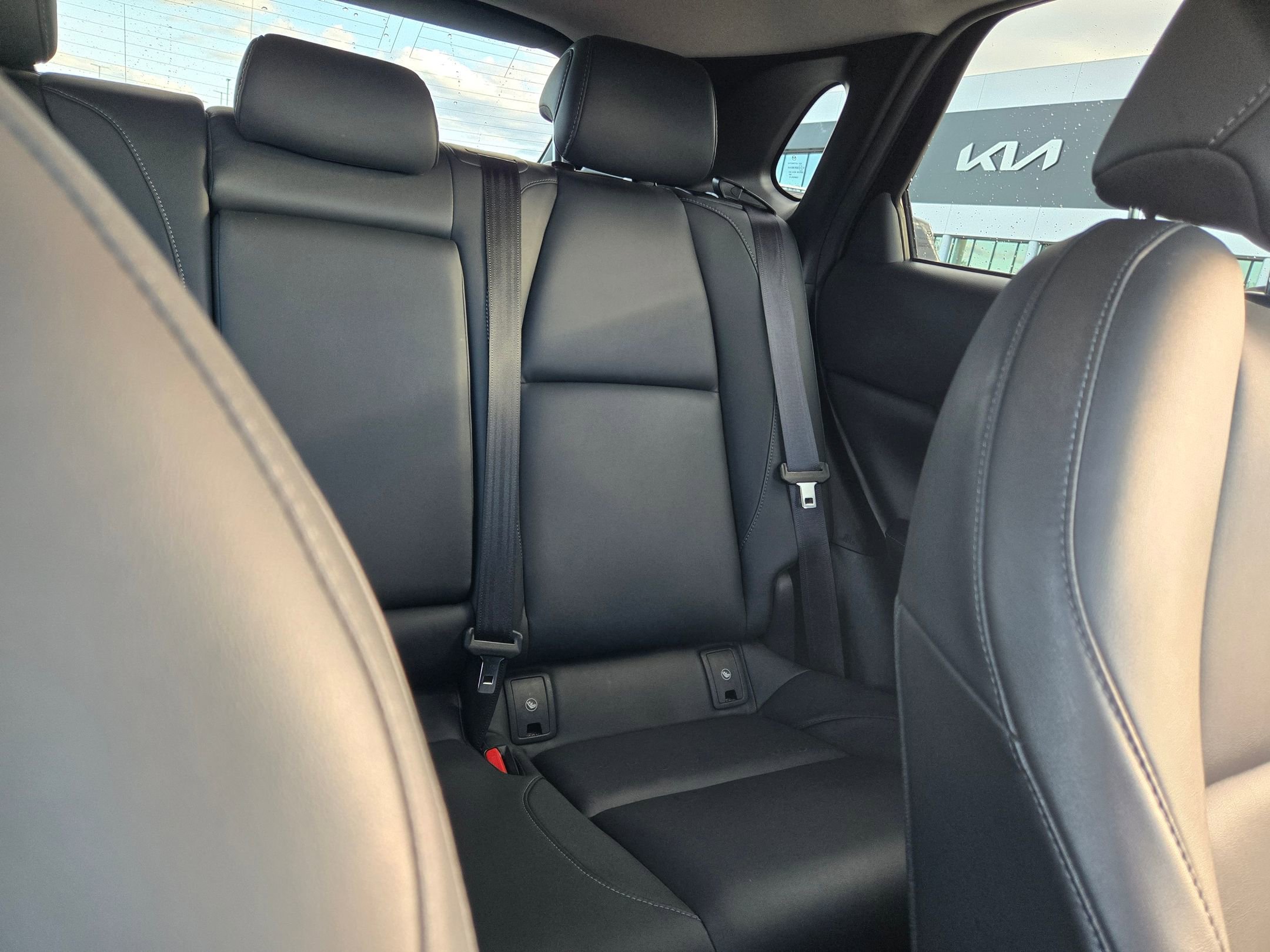 Used 2025 MAZDA CX-30 AWD 2.5 S w/ Preferred Package image 14