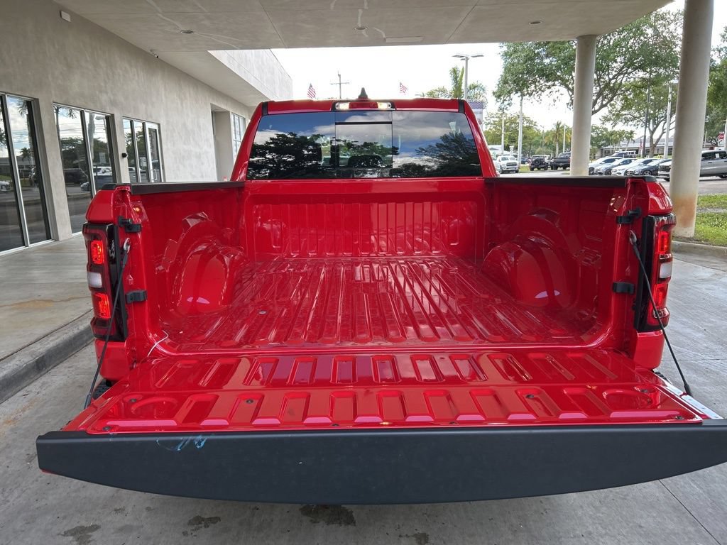 Used 2025 RAM 1500 Big Horn AWD/4WD image 37