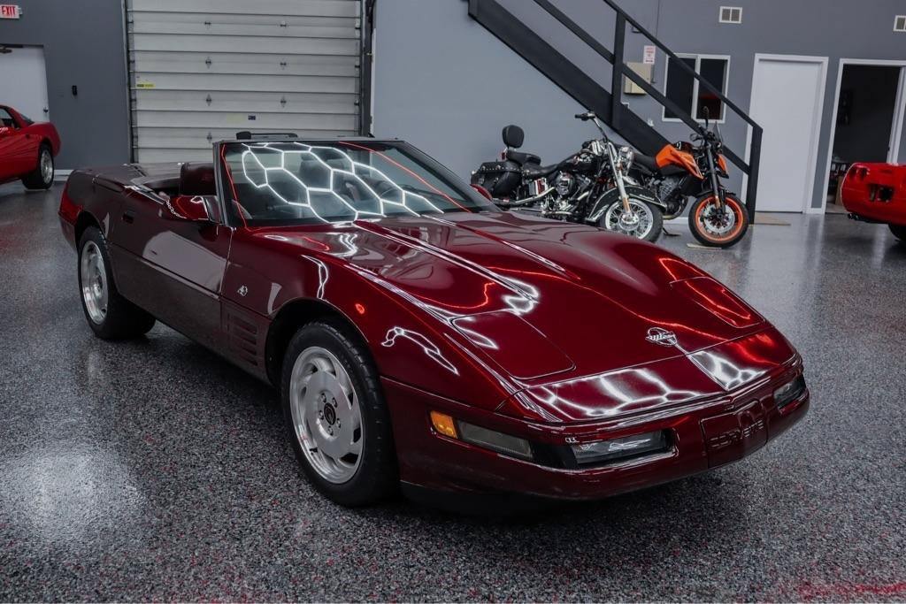 Used 1993 Chevrolet Corvette Coupe RWD image 5