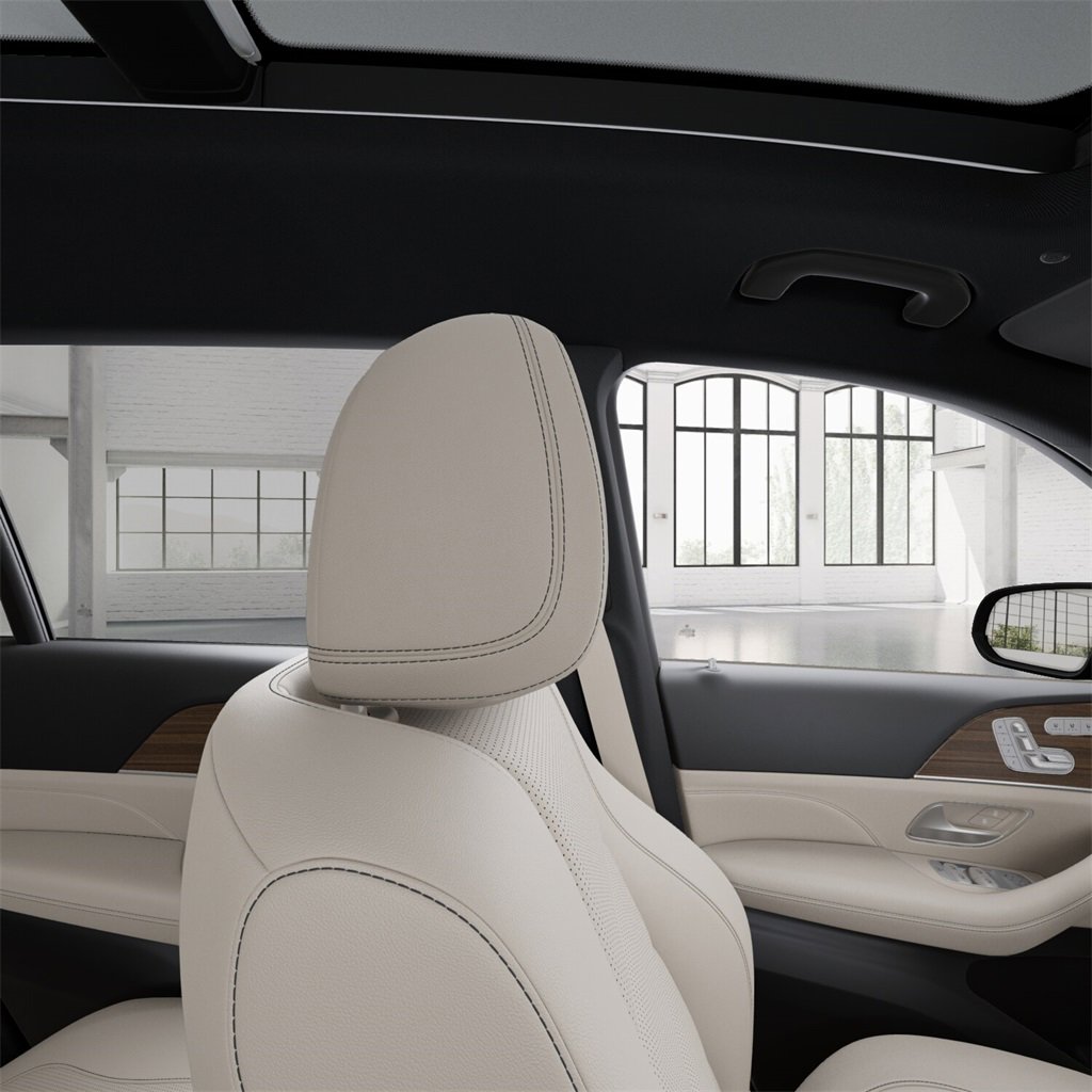 New 2025 Mercedes-Benz GLS 450 4MATIC image 43