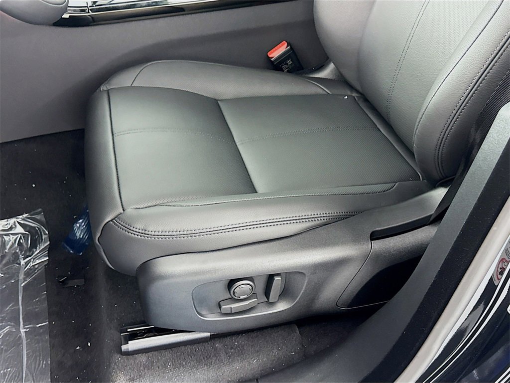 New 2026 Land Rover Range Rover Velar Dynamic SE image 19