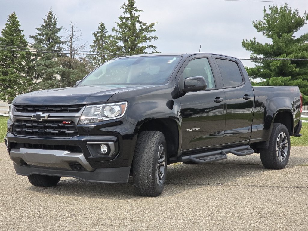 Used 2022 Chevrolet Colorado Z71 AWD/4WD image 17
