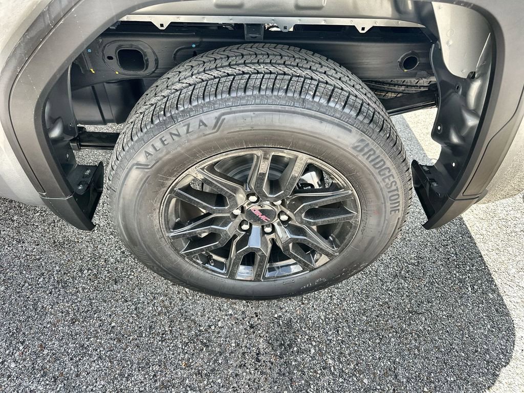 New 2026 GMC Sierra 1500 Elevation image 12
