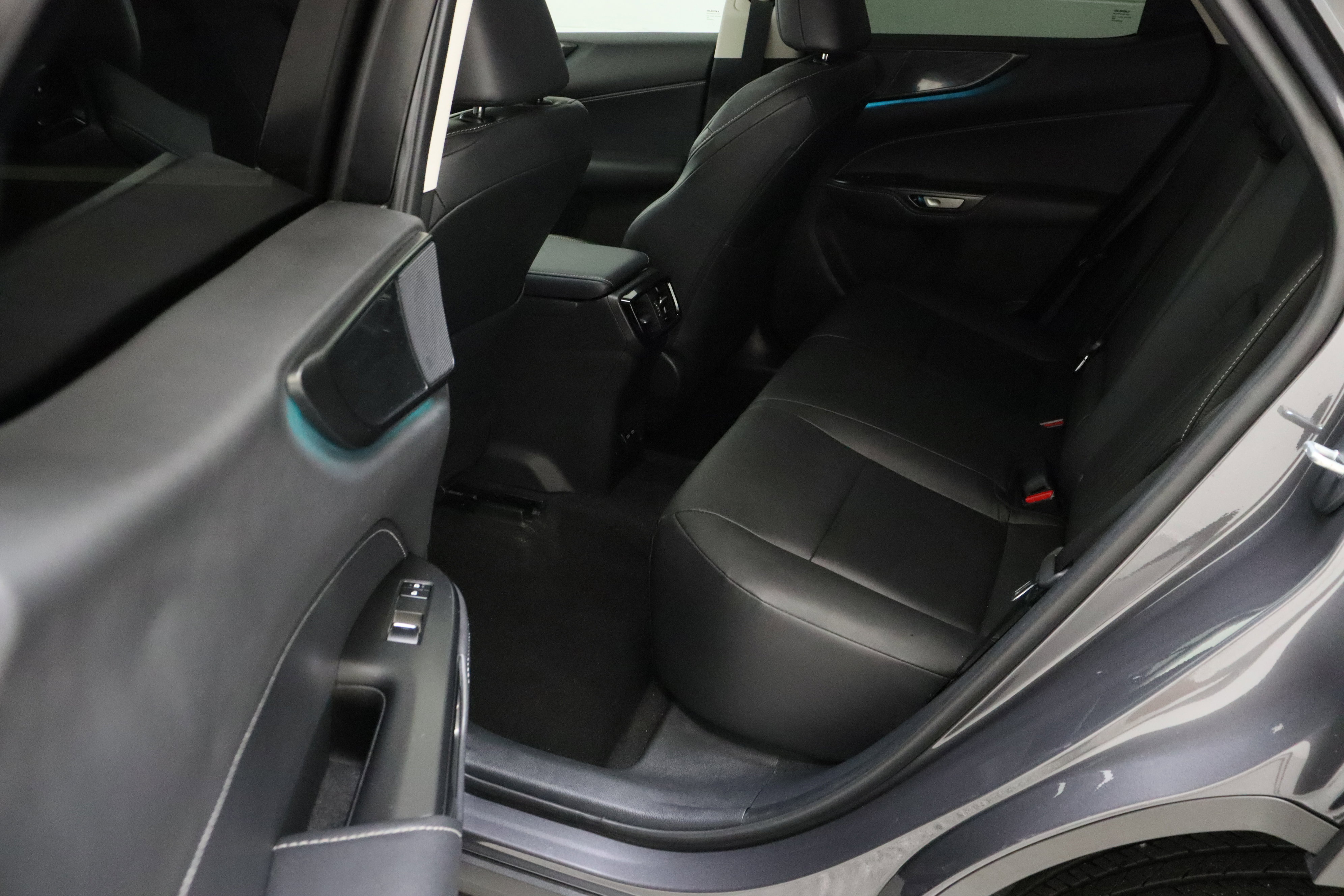 Used 2025 Lexus NX 350 AWD w/ Cold Area Package image 31