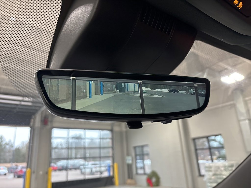 Used 2024 Chevrolet Tahoe High Country image 42