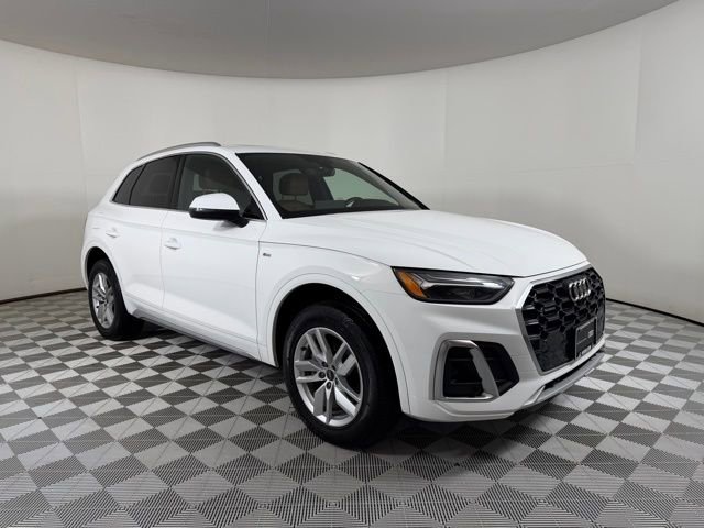 Used 2023 Audi Q5 2.0T Premium w/ Convenience Package