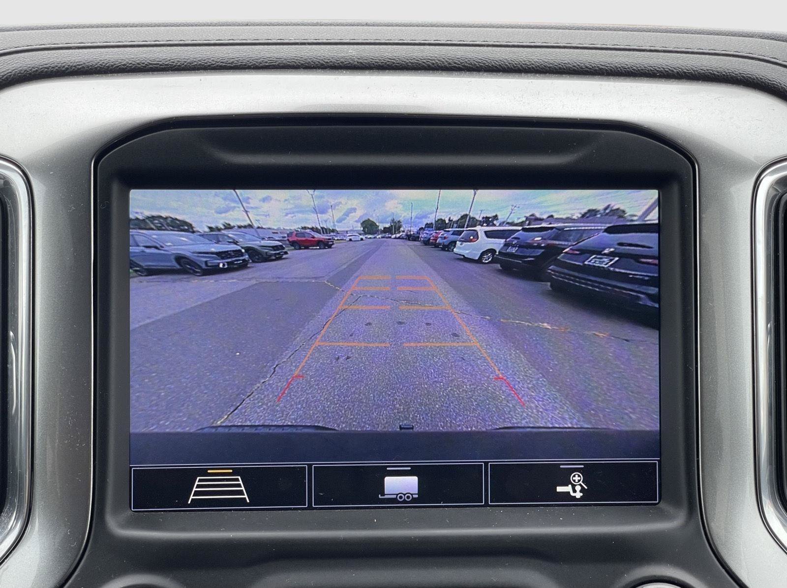 Used 2020 Chevrolet Silverado 1500 LT Trail Boss AWD/4WD image 10