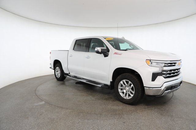 Used 2025 Chevrolet Silverado 1500 LTZ w/ Z71 Off-Road Package image 26