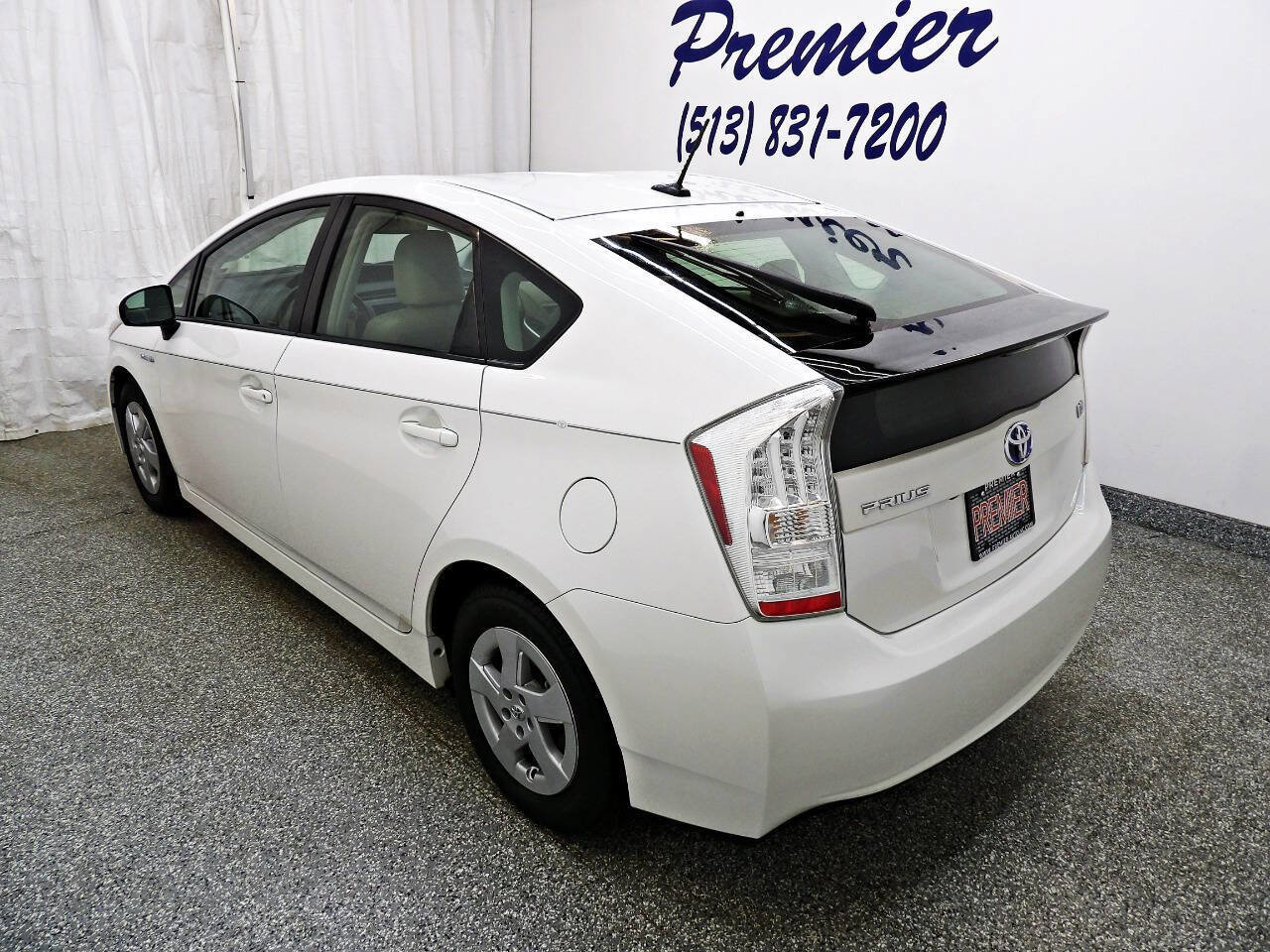 Used 2010 Toyota Prius Five image 4