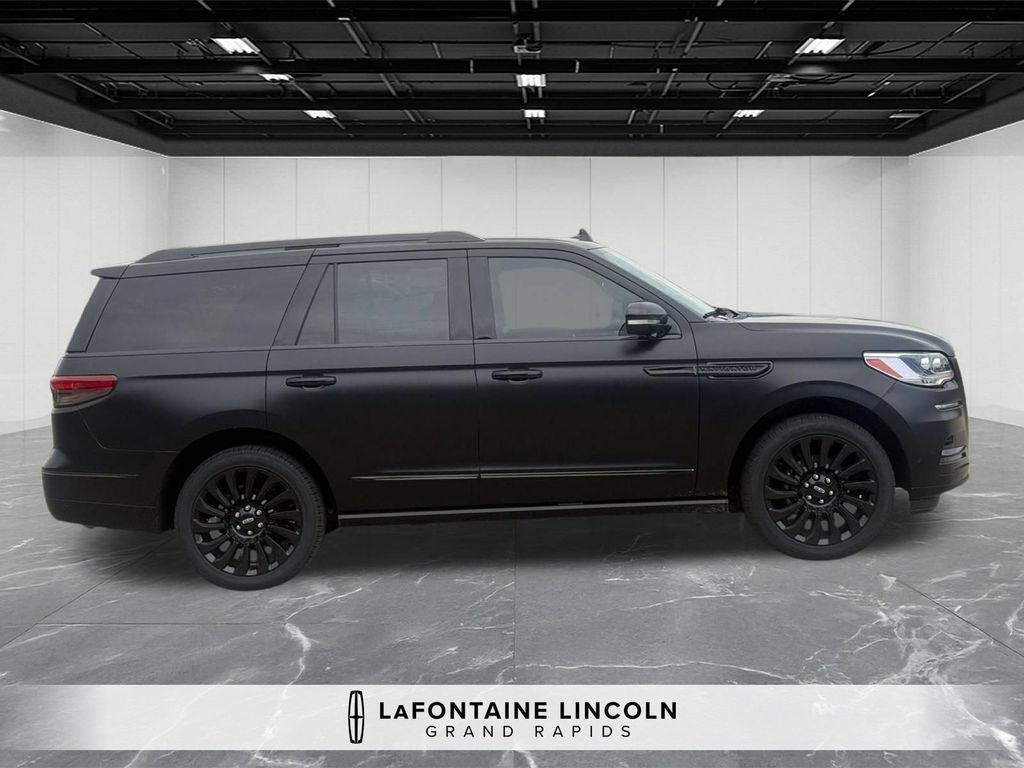 Certified 2023 Lincoln Navigator Black Label AWD/4WD image 6