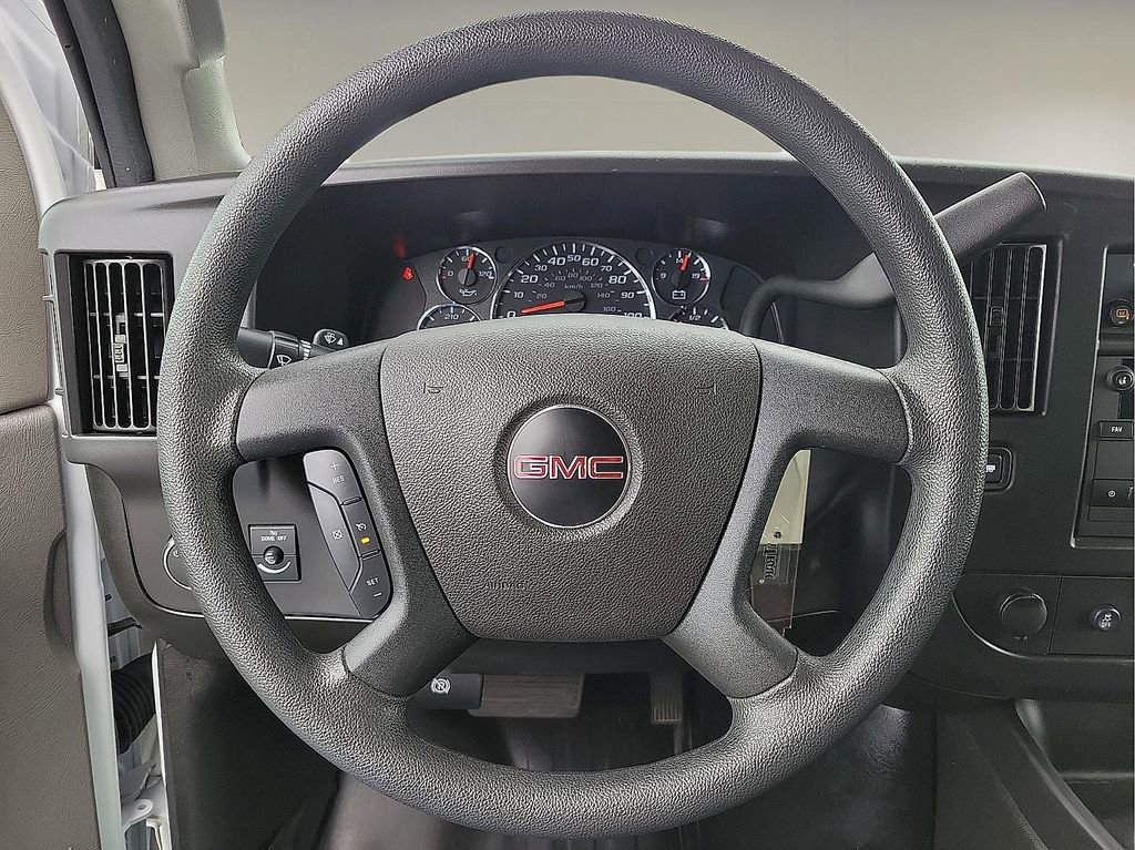 Used 2024 GMC Savana 2500 w/ Driver Convenience Package RWD image 20