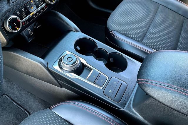 Used 2025 Ford Escape ST-Line Select image 17