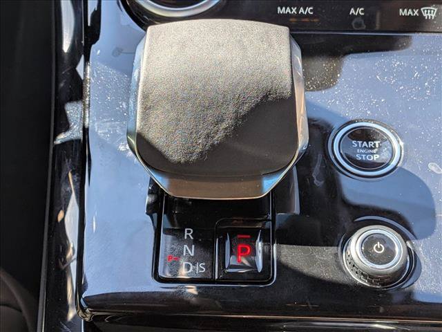 Used 2023 Land Rover Range Rover Sport SE AWD/4WD image 12