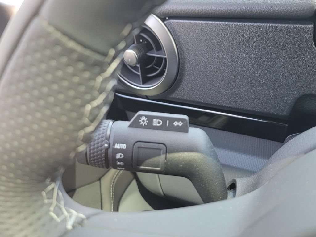 New 2025 INEOS Grenadier Station Wagon AWD/4WD image 33
