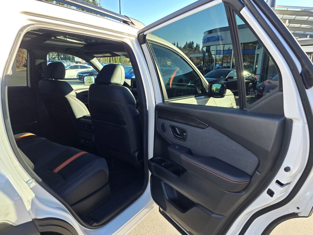 Certified 2026 Honda Passport TrailSport image 10