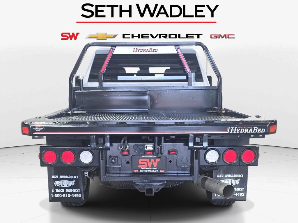 Used 2024 Chevrolet Silverado 3500 LT w/ Convenience Package image 6