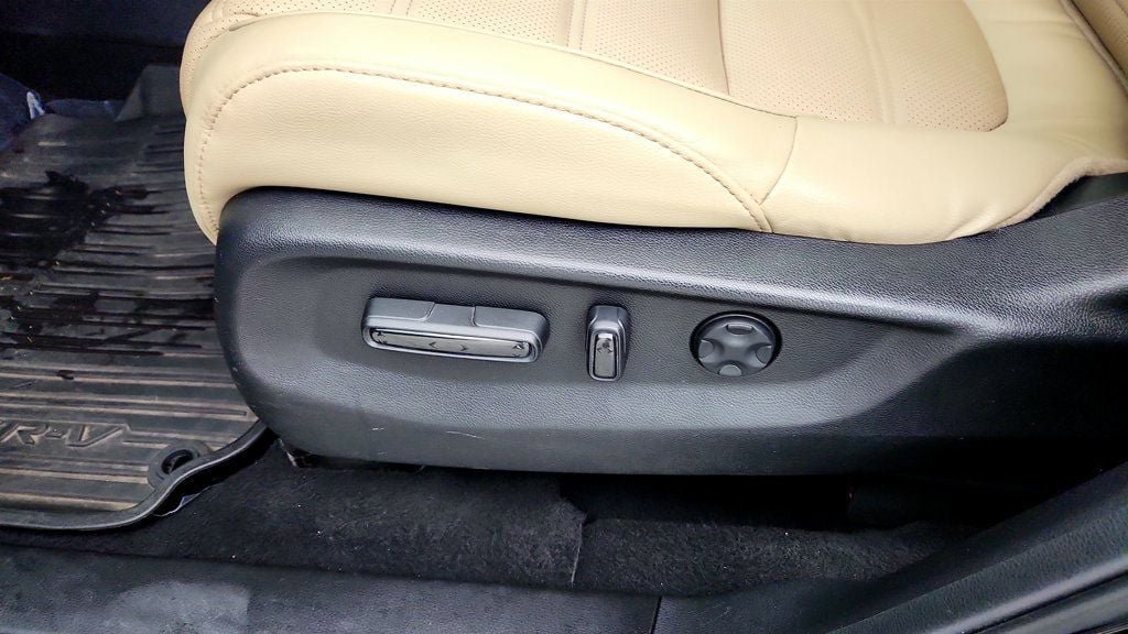 Used 2018 Honda CR-V EX-L image 12