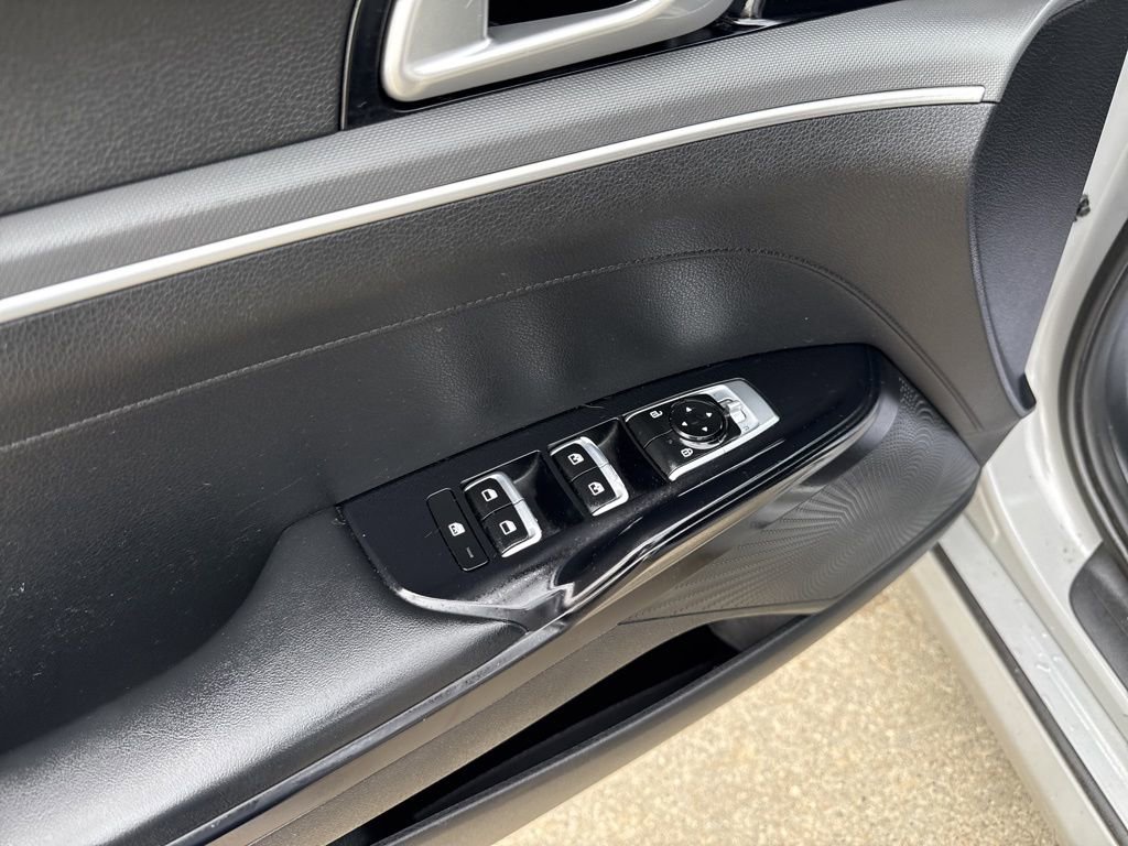 Used 2023 Kia K5 GT-Line FWD image 25