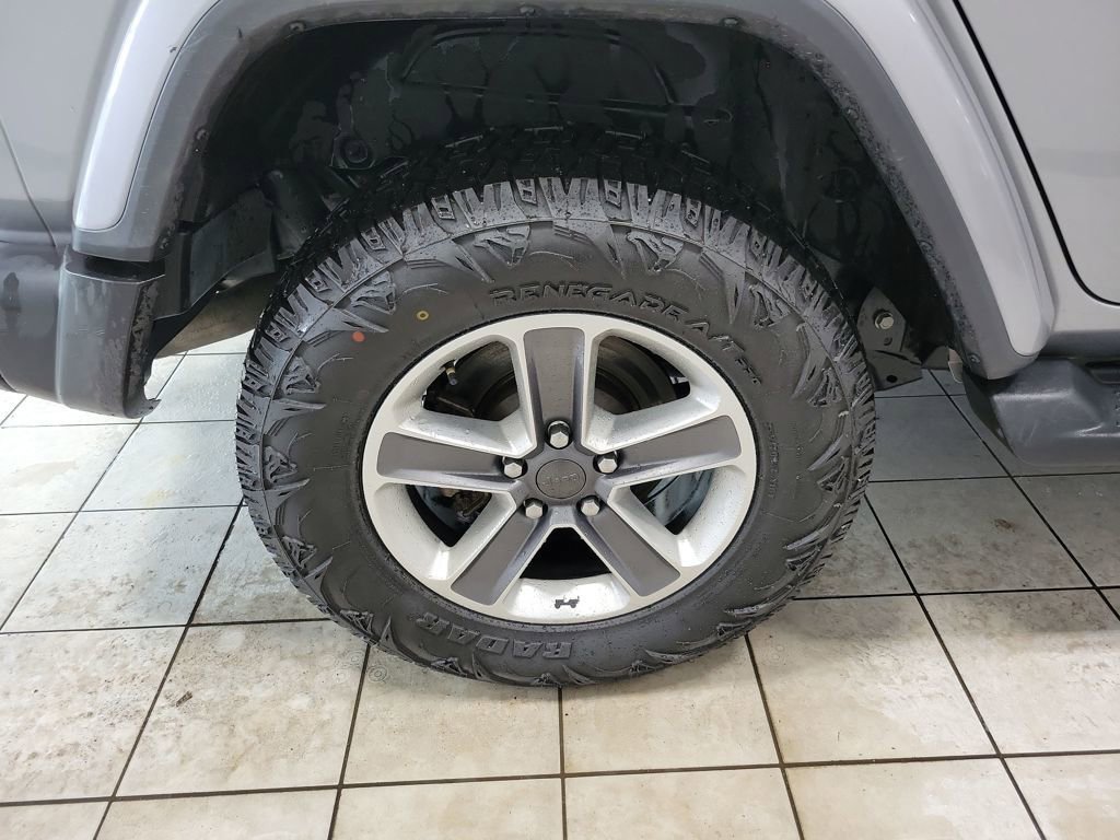 Used 2021 Jeep Wrangler Unlimited Sahara image 51