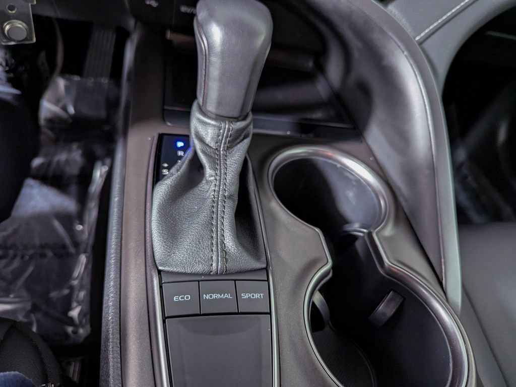 Used 2023 Toyota Camry SE image 24