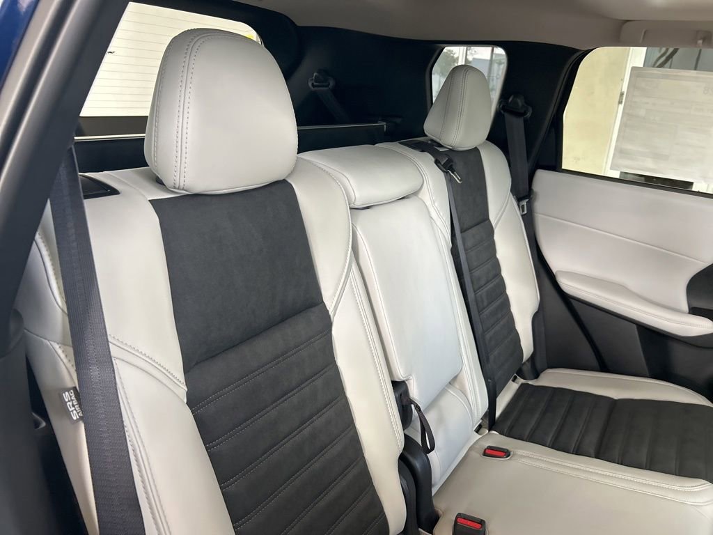 New 2026 Mitsubishi Outlander SE image 27