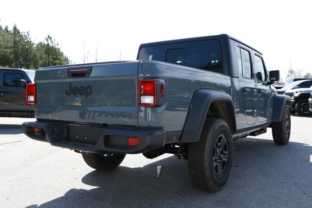 New 2026 Jeep Gladiator Sport image 6
