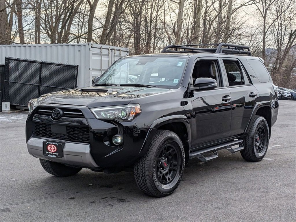 Used 2024 Toyota 4Runner TRD Off-Road Premium image 8