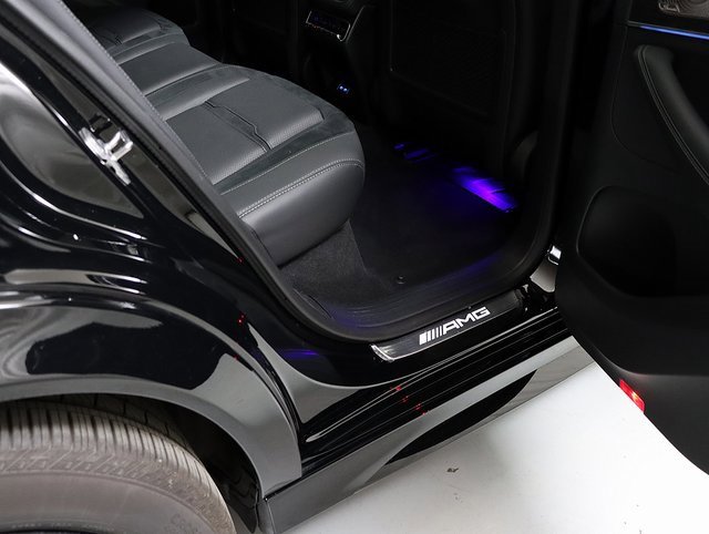 Certified 2025 Mercedes-Benz GLE 53 AMG 4MATIC image 37