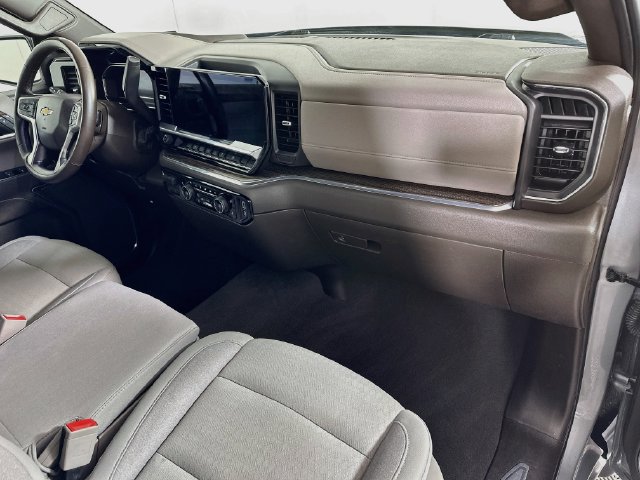 Used 2023 Chevrolet Silverado 1500 LT w/ LPO, Dark Essentials Package AWD/4WD image 33