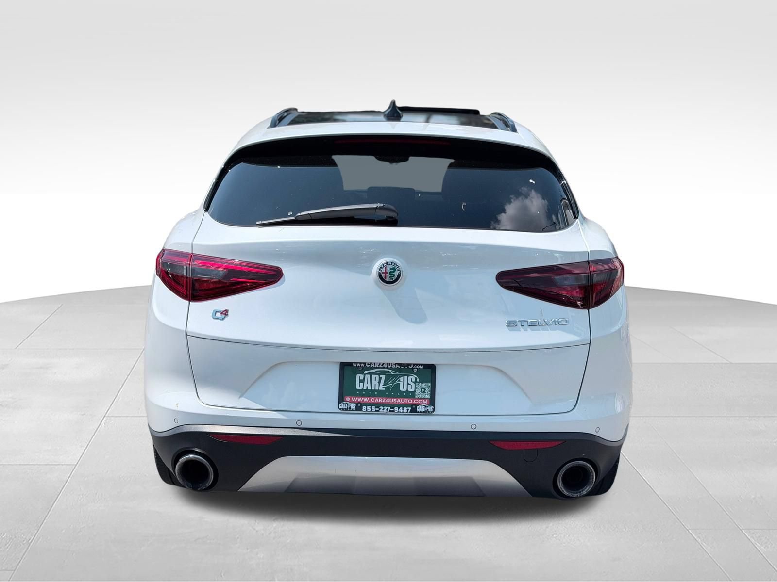 Used 2019 Alfa Romeo Stelvio Ti Sport w/ Quick Order Package 22S Sport AWD/4WD image 6