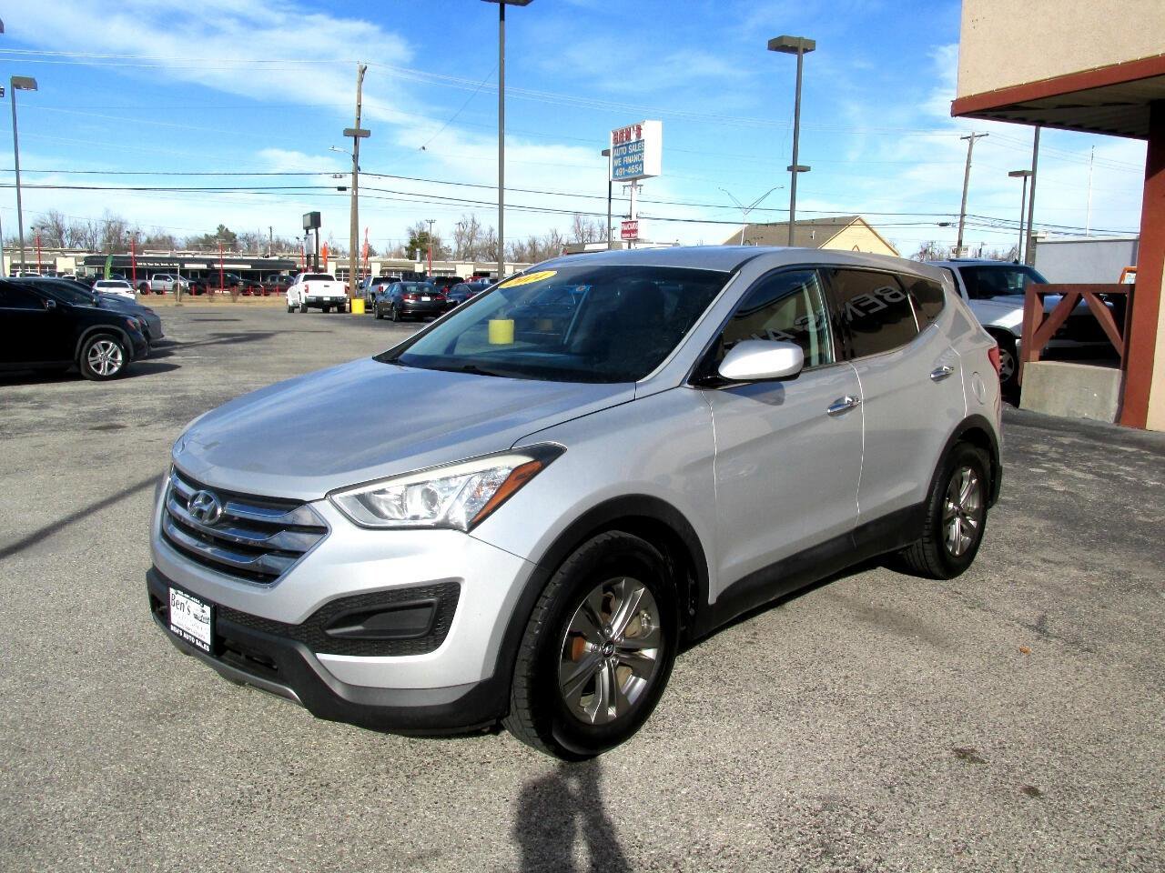 Used 2014 Hyundai Santa Fe Sport FWD image 2