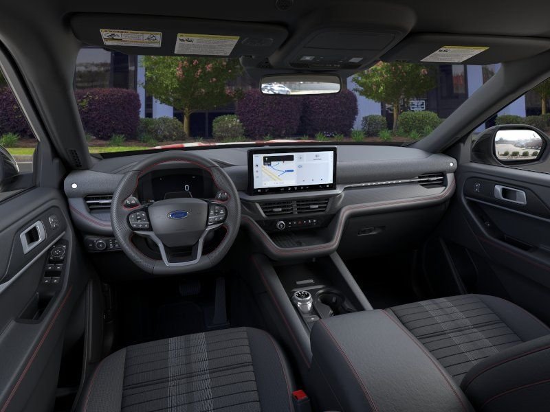 New 2025 Ford Explorer ST-Line w/ Premium Package RWD image 32