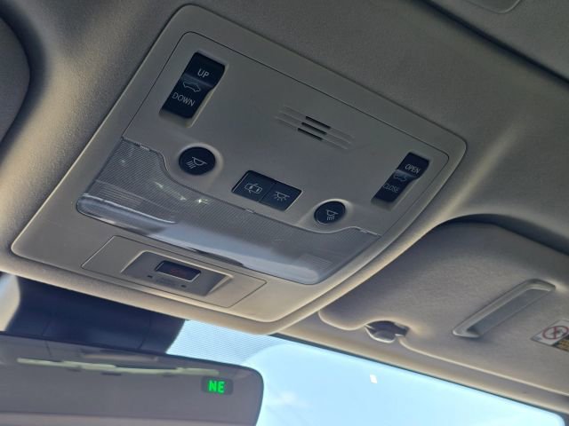 Used 2017 Lexus IS 300 AWD w/ Premium Package image 32