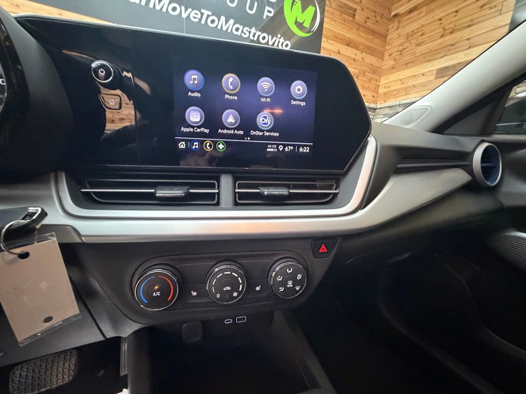 Used 2024 Chevrolet Trax LS w/ LS Convenience Package image 18