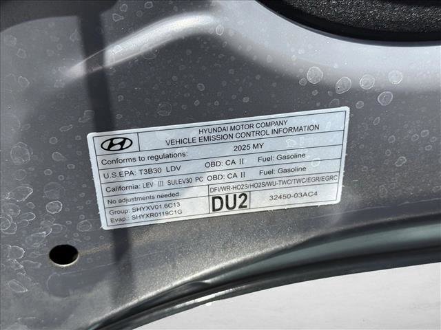 Certified 2025 Hyundai Elantra Limited image 22