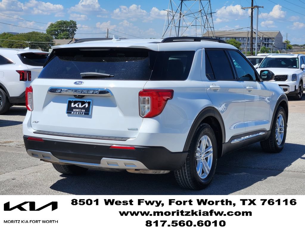 Used 2020 Ford Explorer XLT w/ Equipment Group 202A RWD image 4