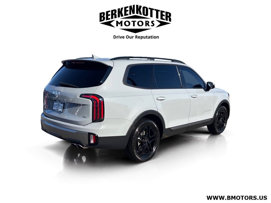 Used 2023 Kia Telluride SX Prestige X-Line AWD/4WD image 3