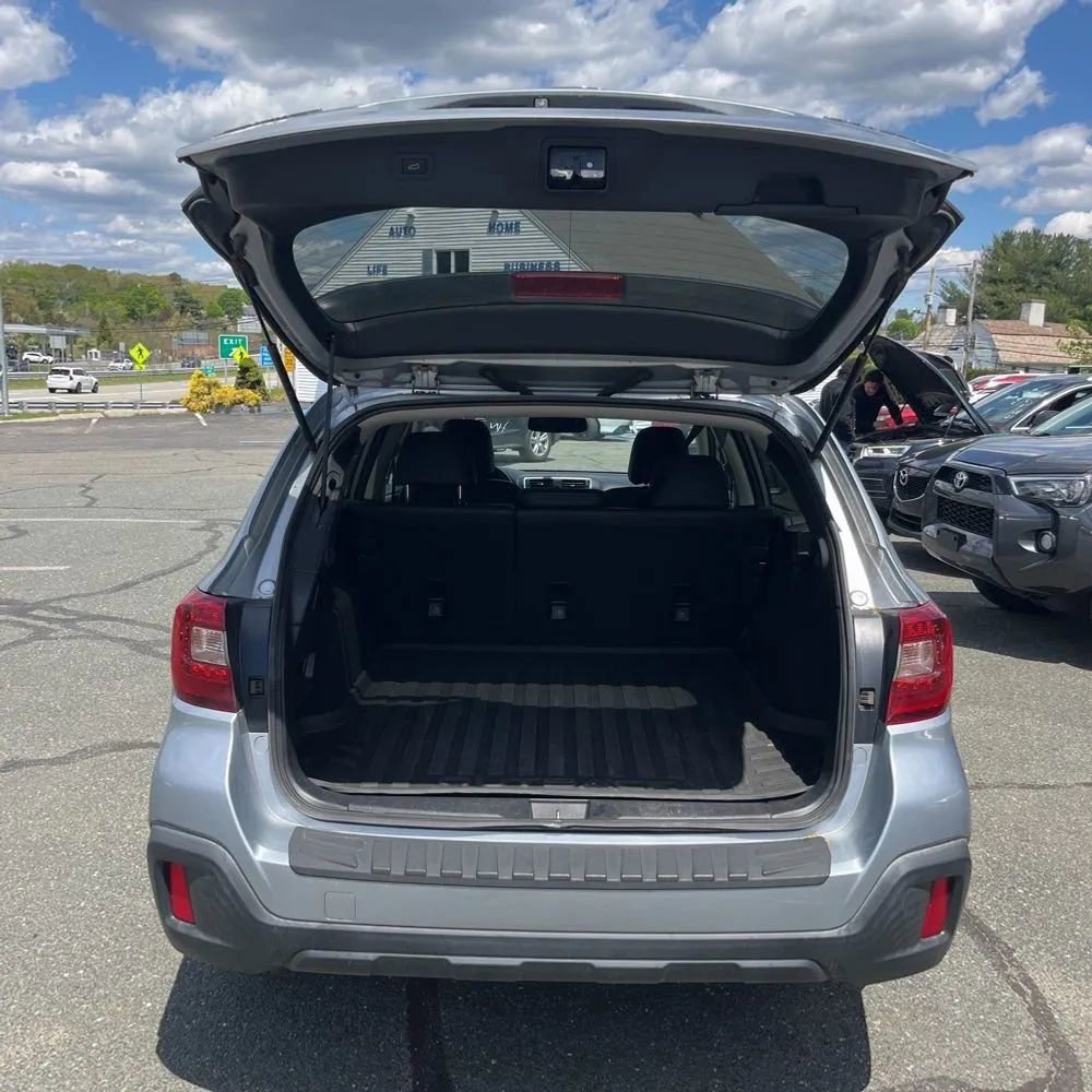 Used 2018 Subaru Outback 2.5i Limited AWD/4WD image 30