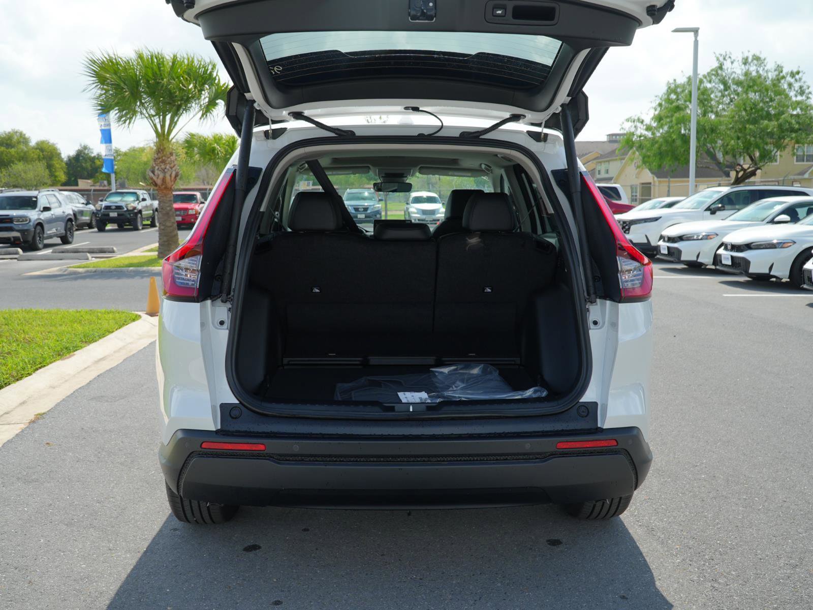 New 2026 Honda CR-V EX-L image 7