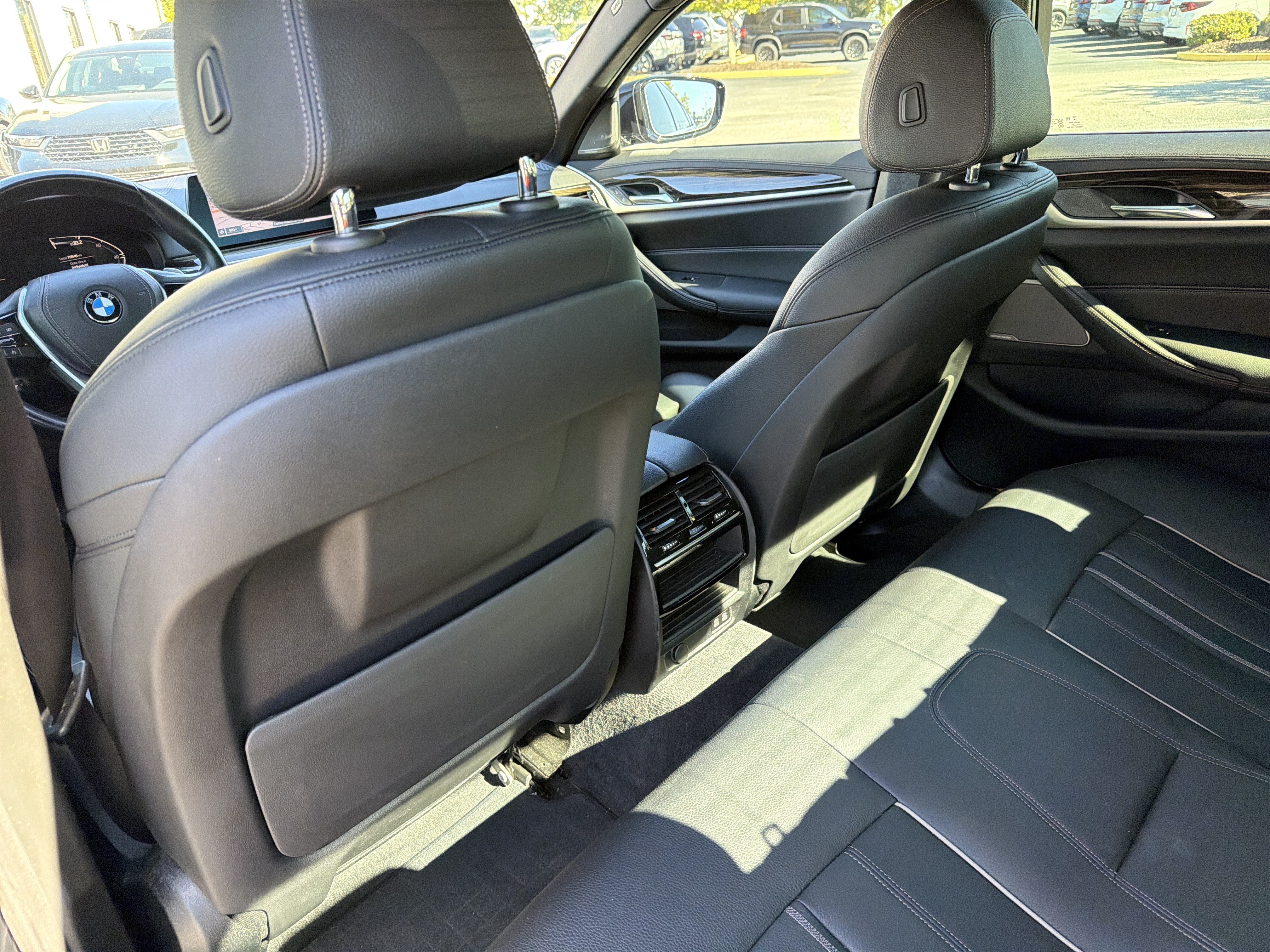 Used 2020 BMW 530i w/ Premium Package RWD image 20